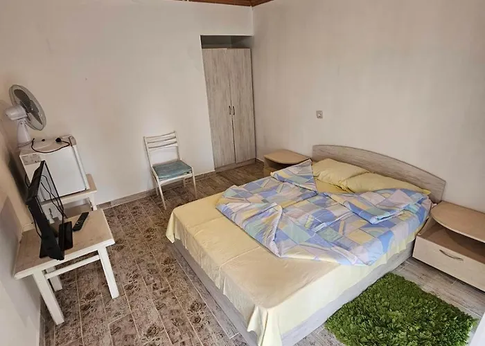 почивна база светлина Къмпинг *